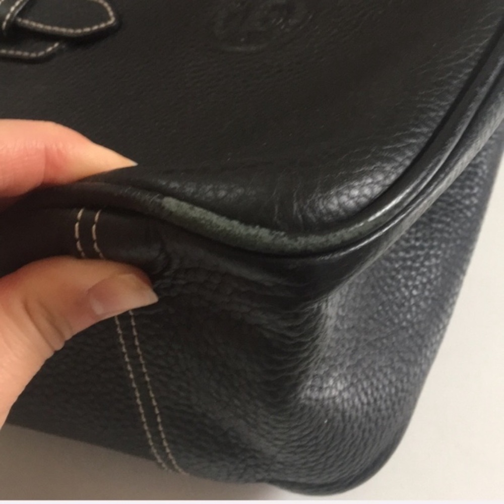 Dooney & Bourke | pebbled leather tote bag in black - Picture 5 of 8
